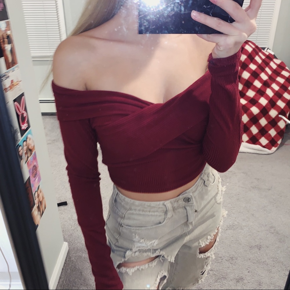 Fashion Nova burgundy top